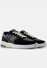 933 Andrew Reynolds black-eclipse Rueckenansicht