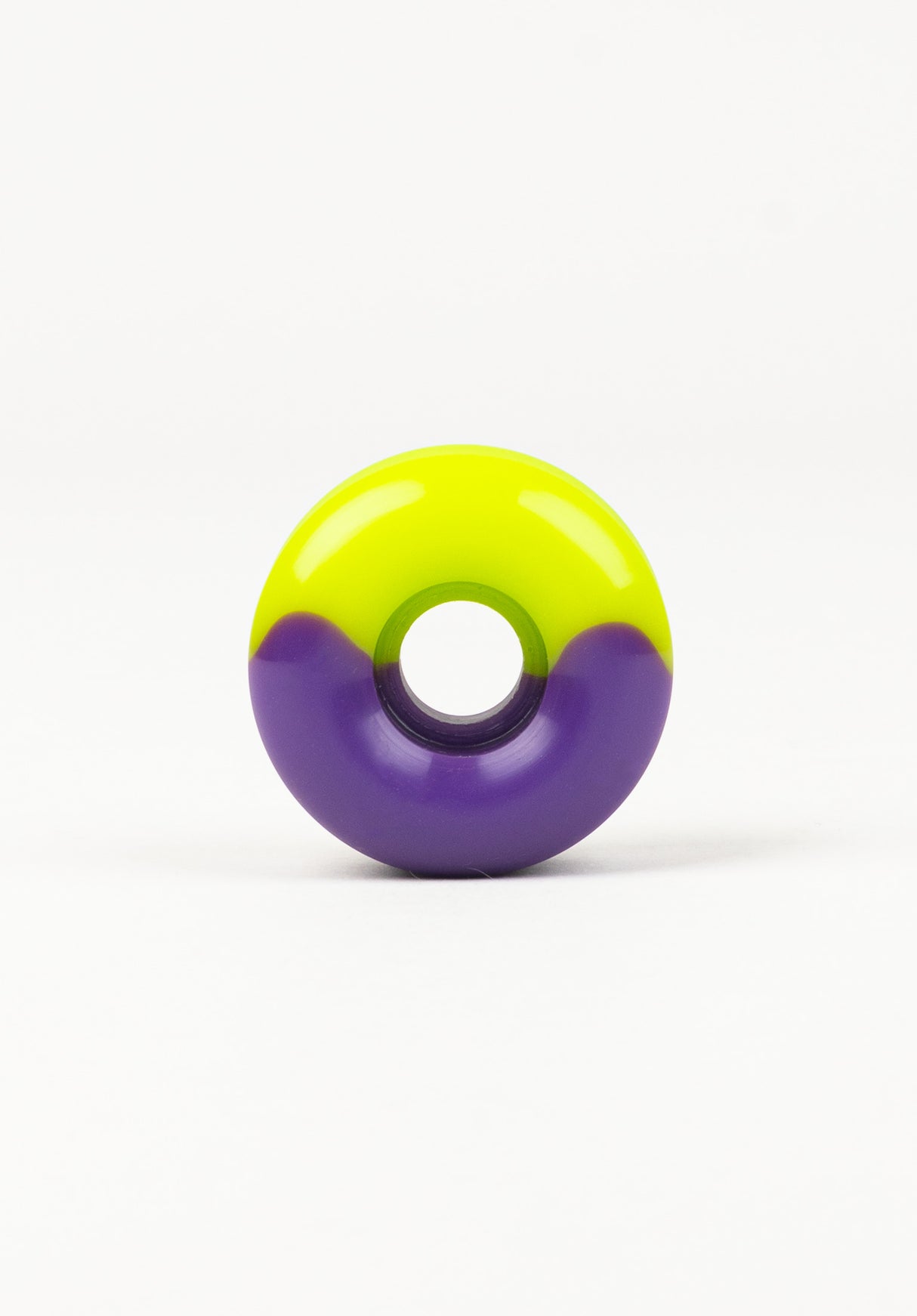Apparitions Splits 99A green-purple Closeup2
