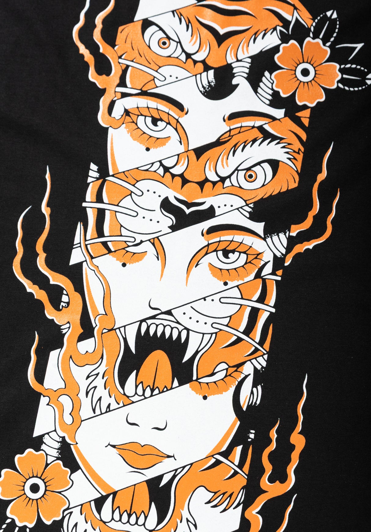 Ancient Soul Tee black Closeup1