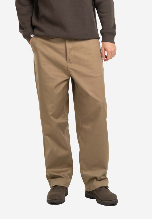 Loose Flex Chino PC darksand Vorderansicht