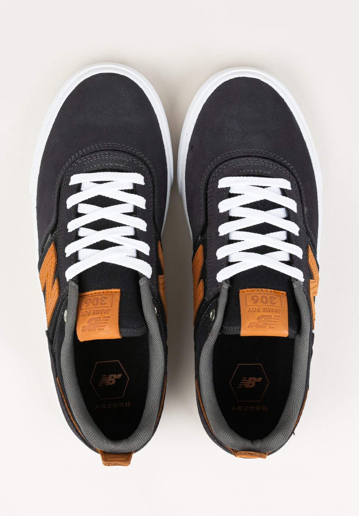 306 Jamie Foy phantom Closeup2