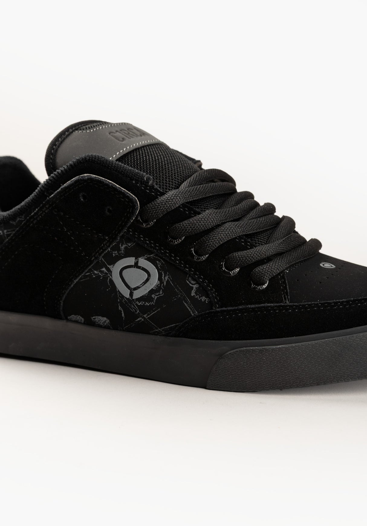 205 Vulc SE black-black-skull Seitenansicht
