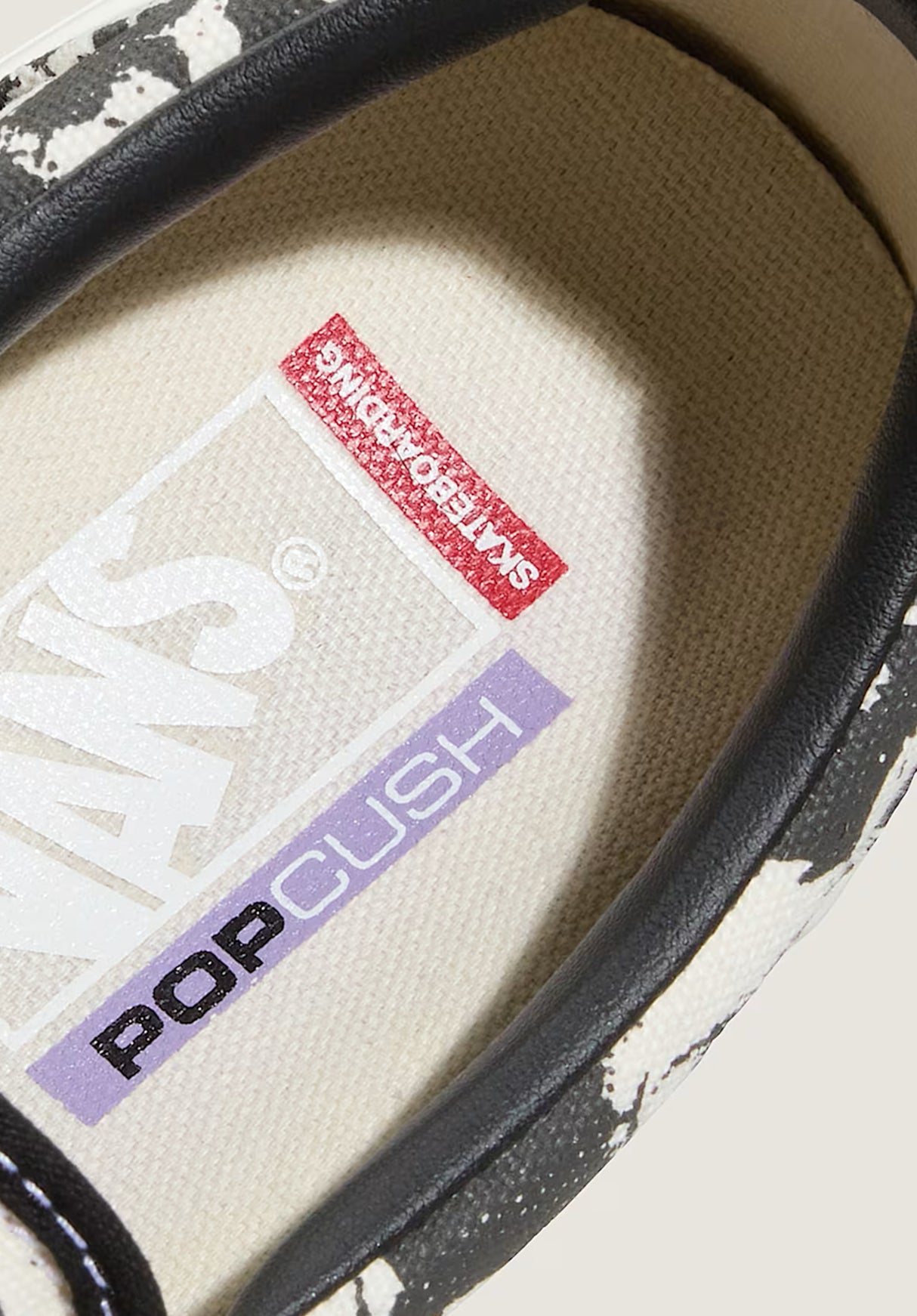 Skate Slip-On skullpileblack-white-gum Closeup1