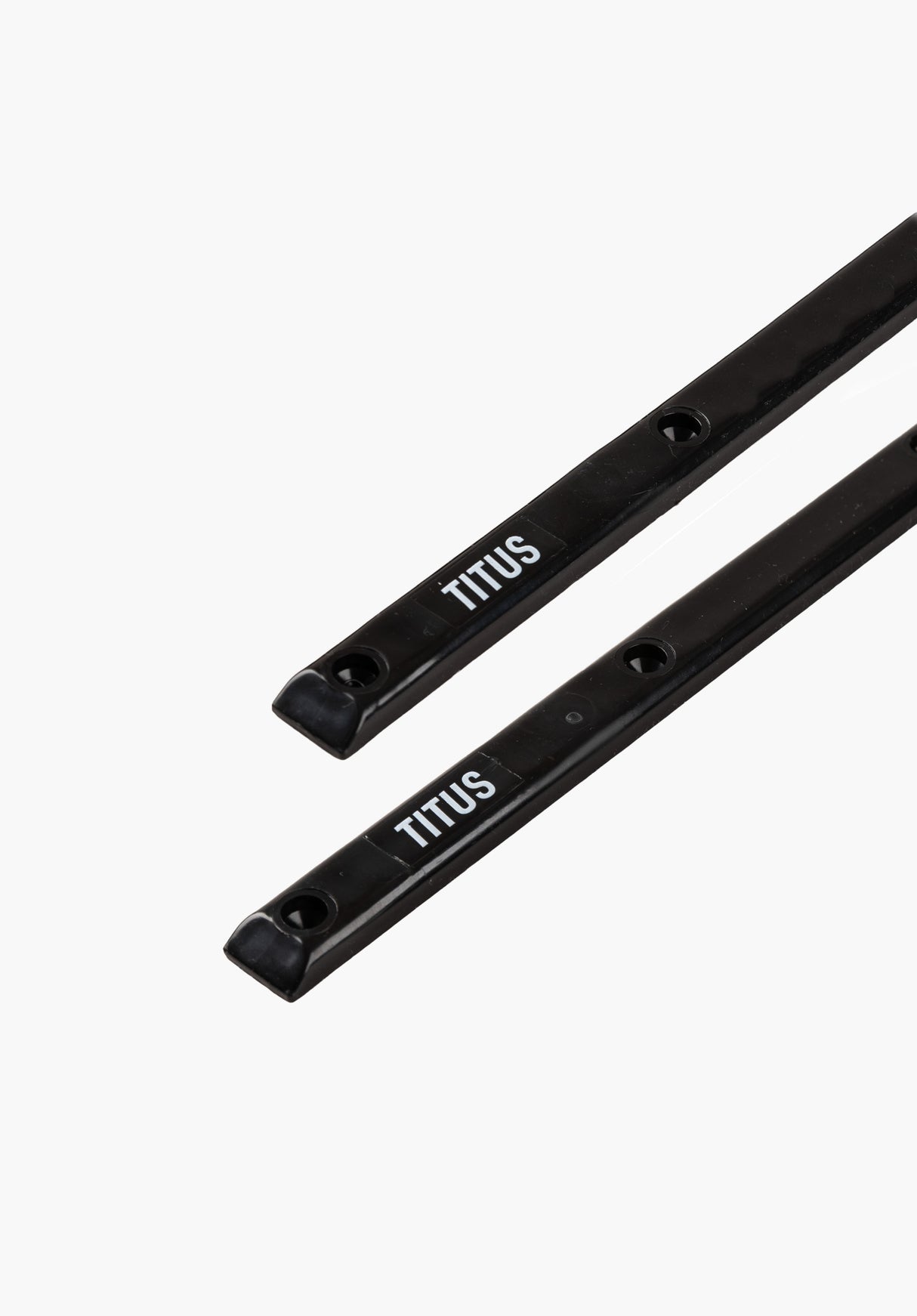 Rails black Closeup1