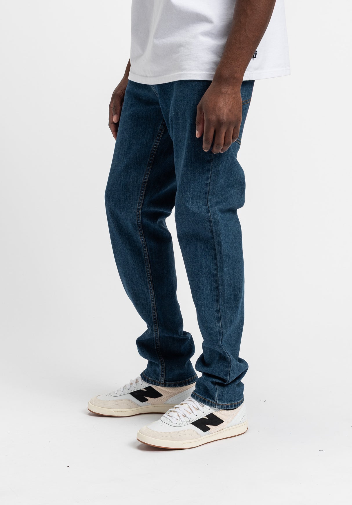 Taper Fit rawblue-denim Closeup1