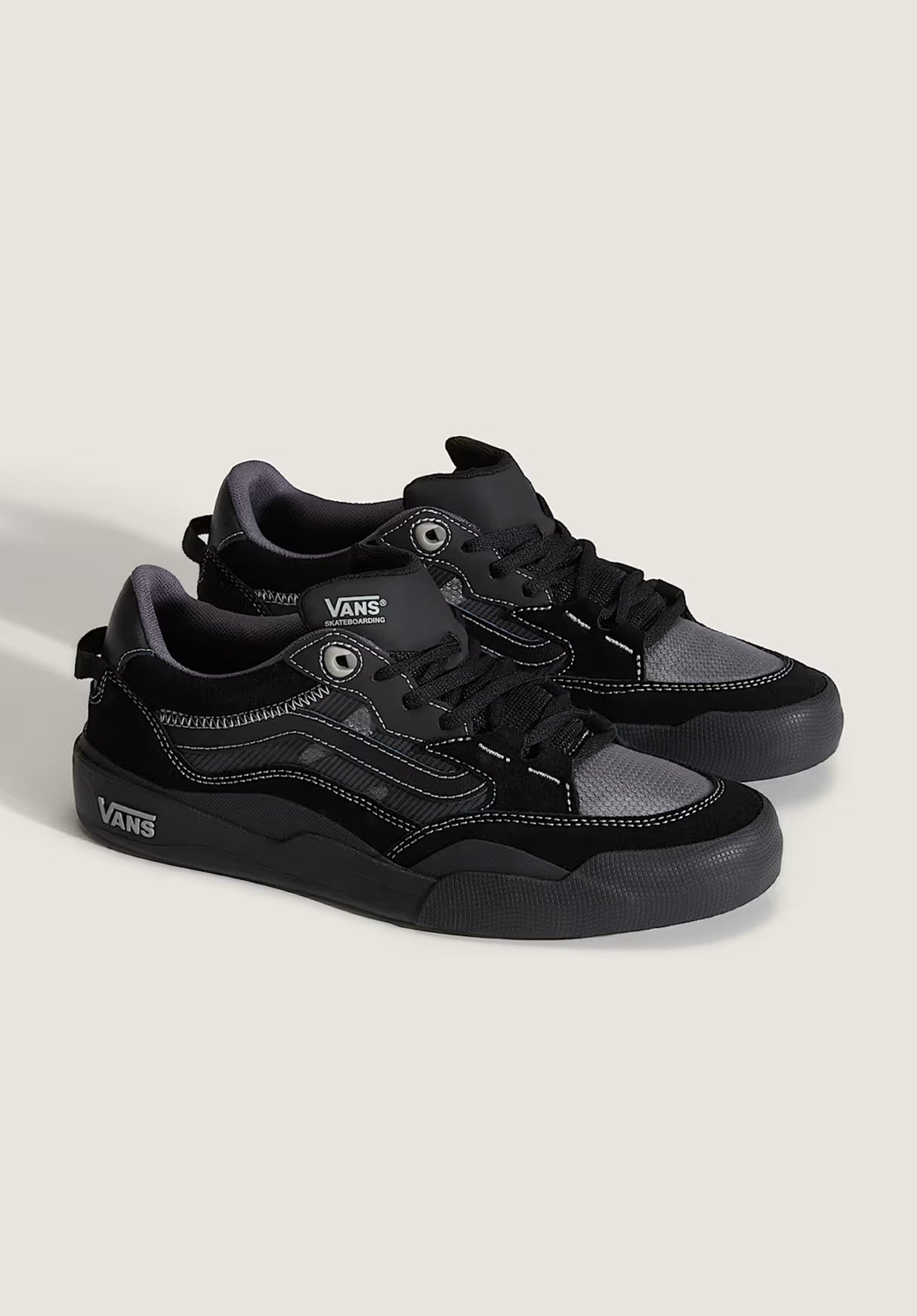 Skate Wayvee black-black-grey Rueckenansicht