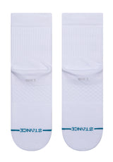 Icon Quarter white Closeup1