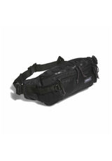 FSBS Cross Body black Closeup1