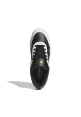 Tyshawn 2 coreblack-carbon-white Closeup2