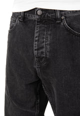Newel Pant (Cropped) blackstonewashed Closeup1