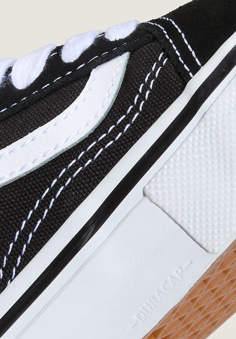 Skate Old Skool black-white Seitenansicht