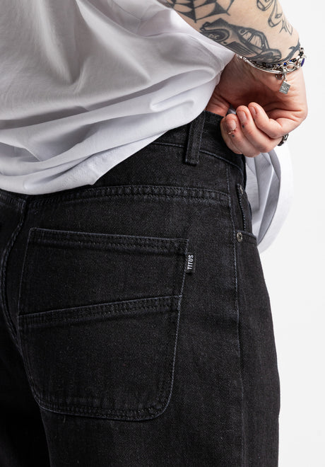 Duana blackwashed Closeup2