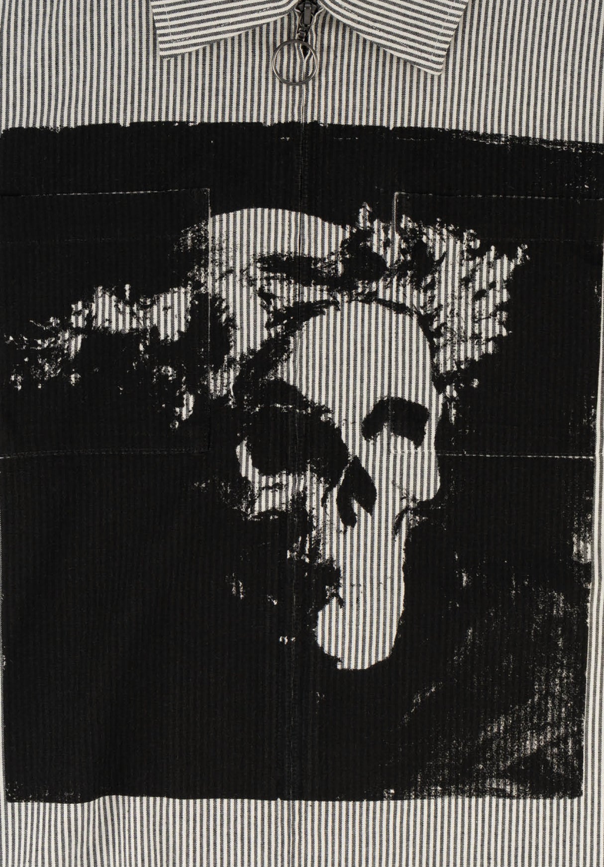 Crowned Printed Oxford black Closeup1