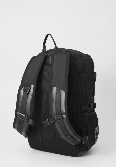 Hand Dot Emb Skatepack black Rueckenansicht