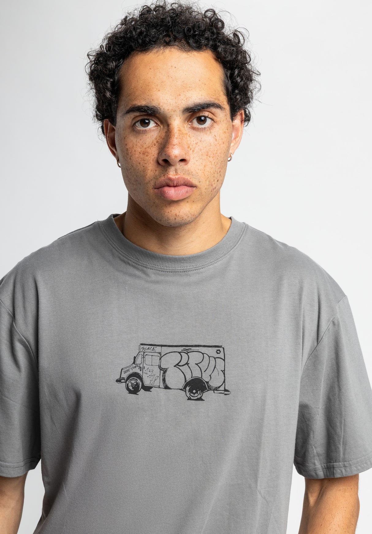 LKW grey Vorderansicht