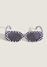 Wheeling black-white Rueckenansicht