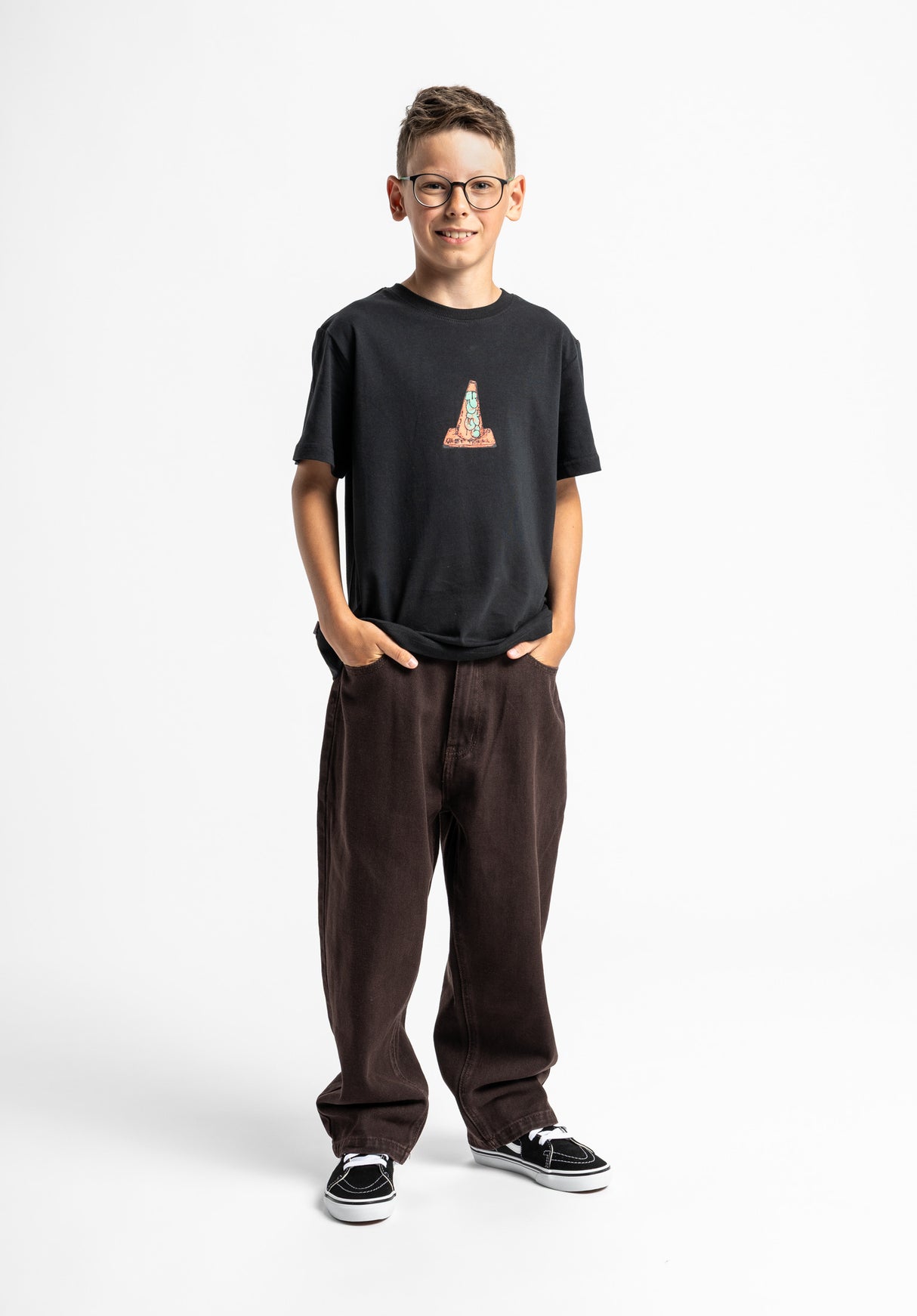 Pylone Kids black Closeup1