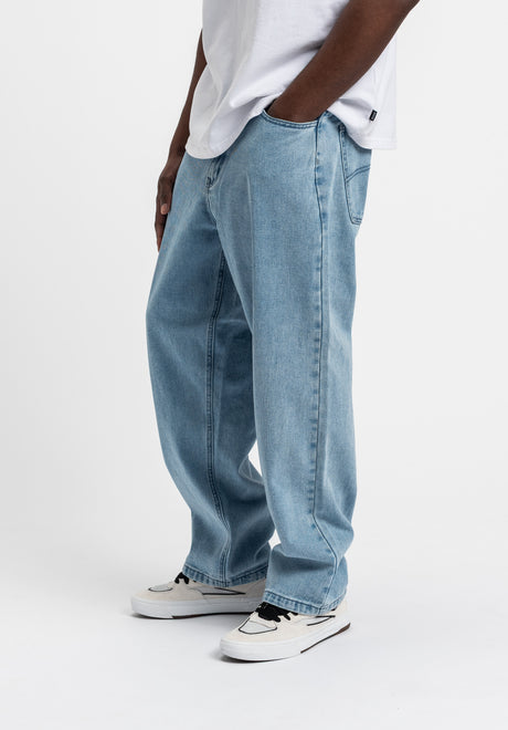 Boogy lightbluewashed Closeup1