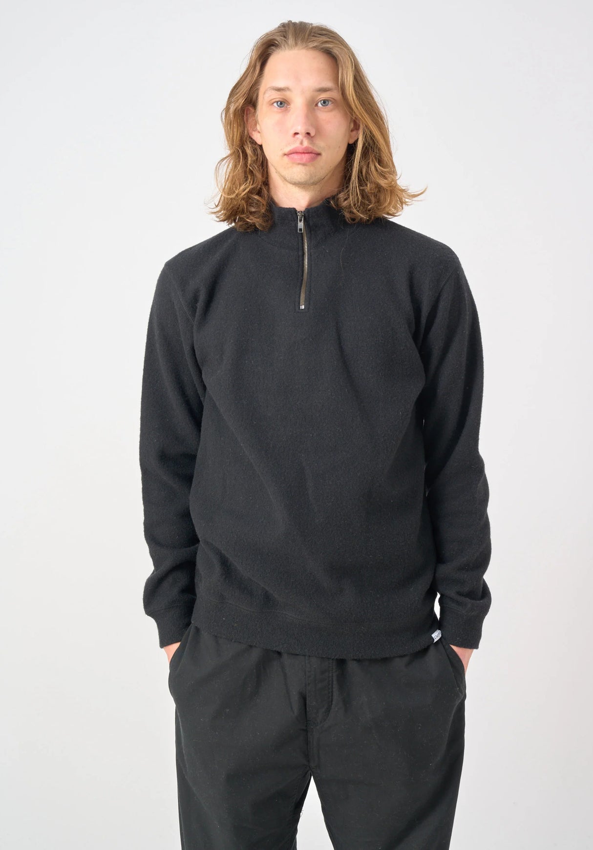 Noitch Trainer black Vorderansicht