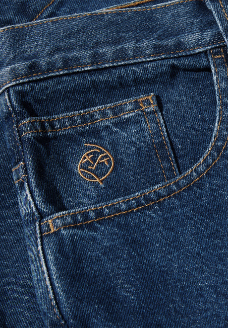 Big Boy darkblue Closeup1