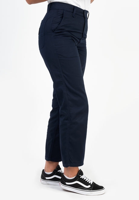 Isatou|1,75|M