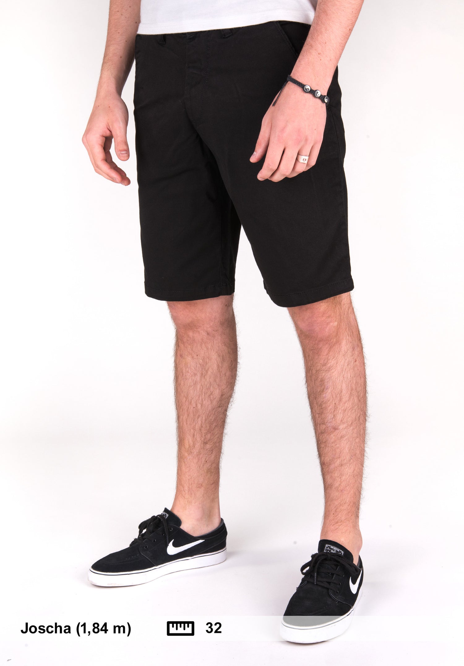 Flex Grip Chino Short black Vorderansicht Zoom Image
