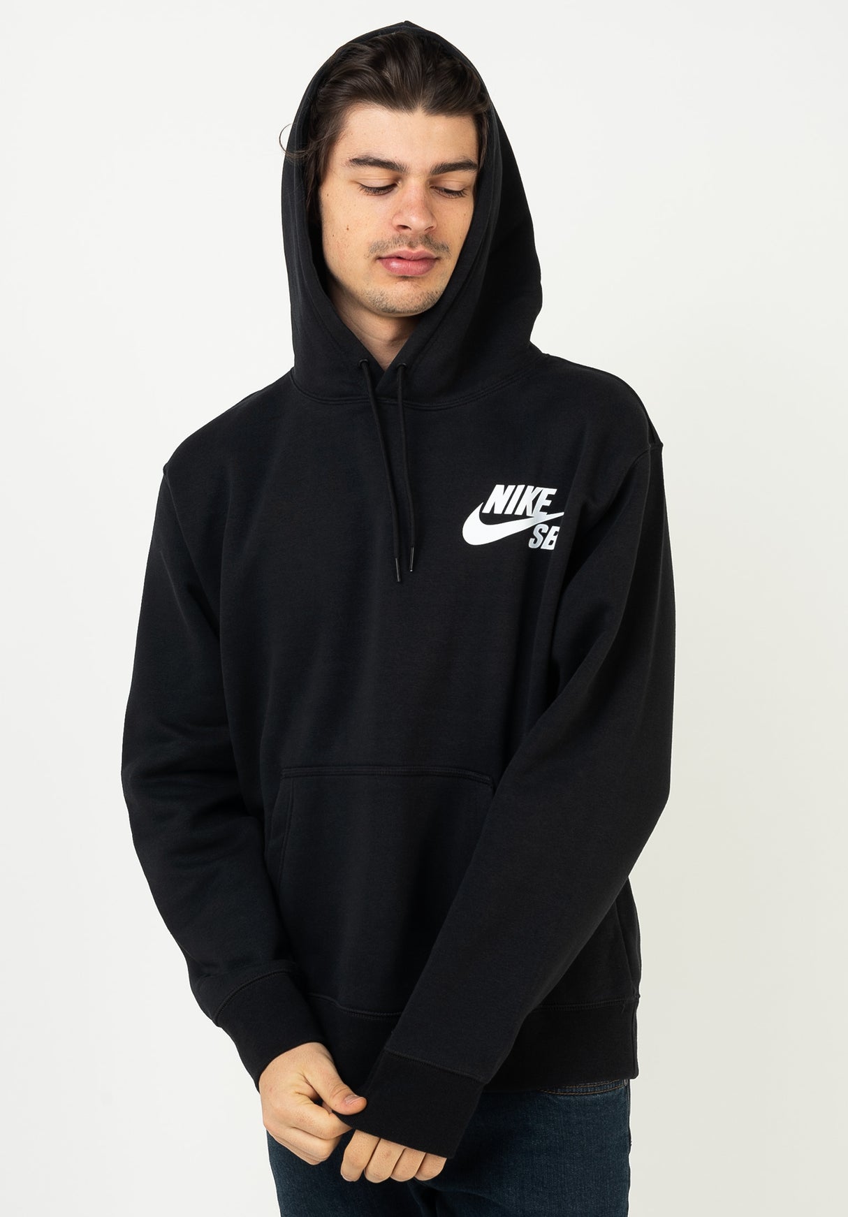 Jannik|1,80|L