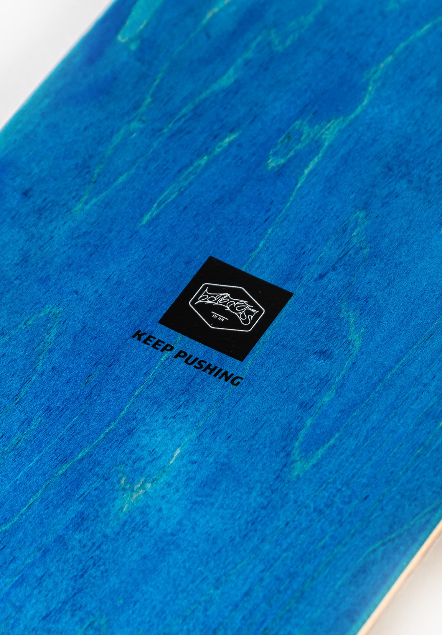 Oldschool Spider multicolored Closeup2 Zoom Image