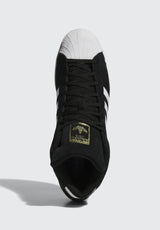 Pro Model ADV coreblack-white-gold Closeup1