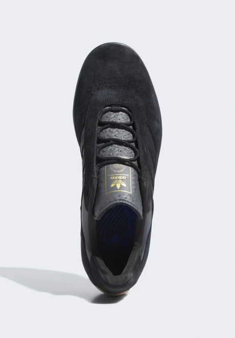 Puig coreblack-carbon-gold Closeup1