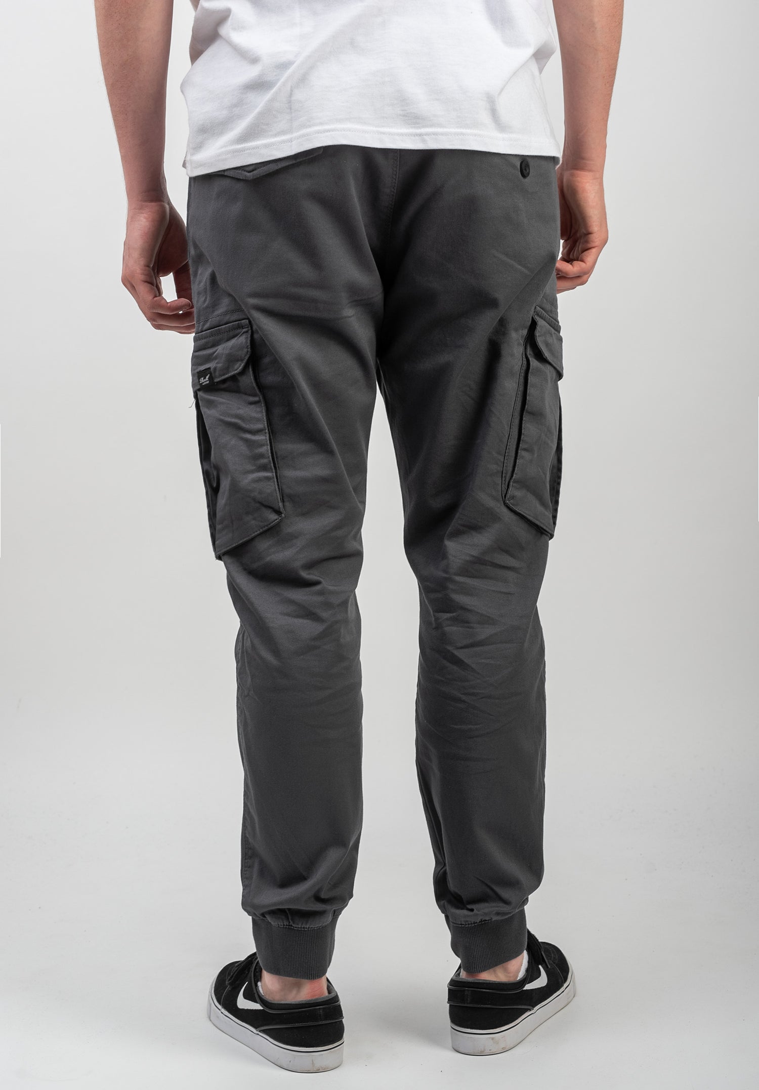 Reell Reflex Rib Cargo Dark Grey XS normal Reell Reflex Rib Cargo Dark Grey XS normal