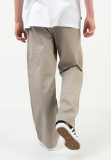 Jakob|1,85|L