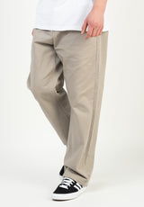 Jakob|1,85|L