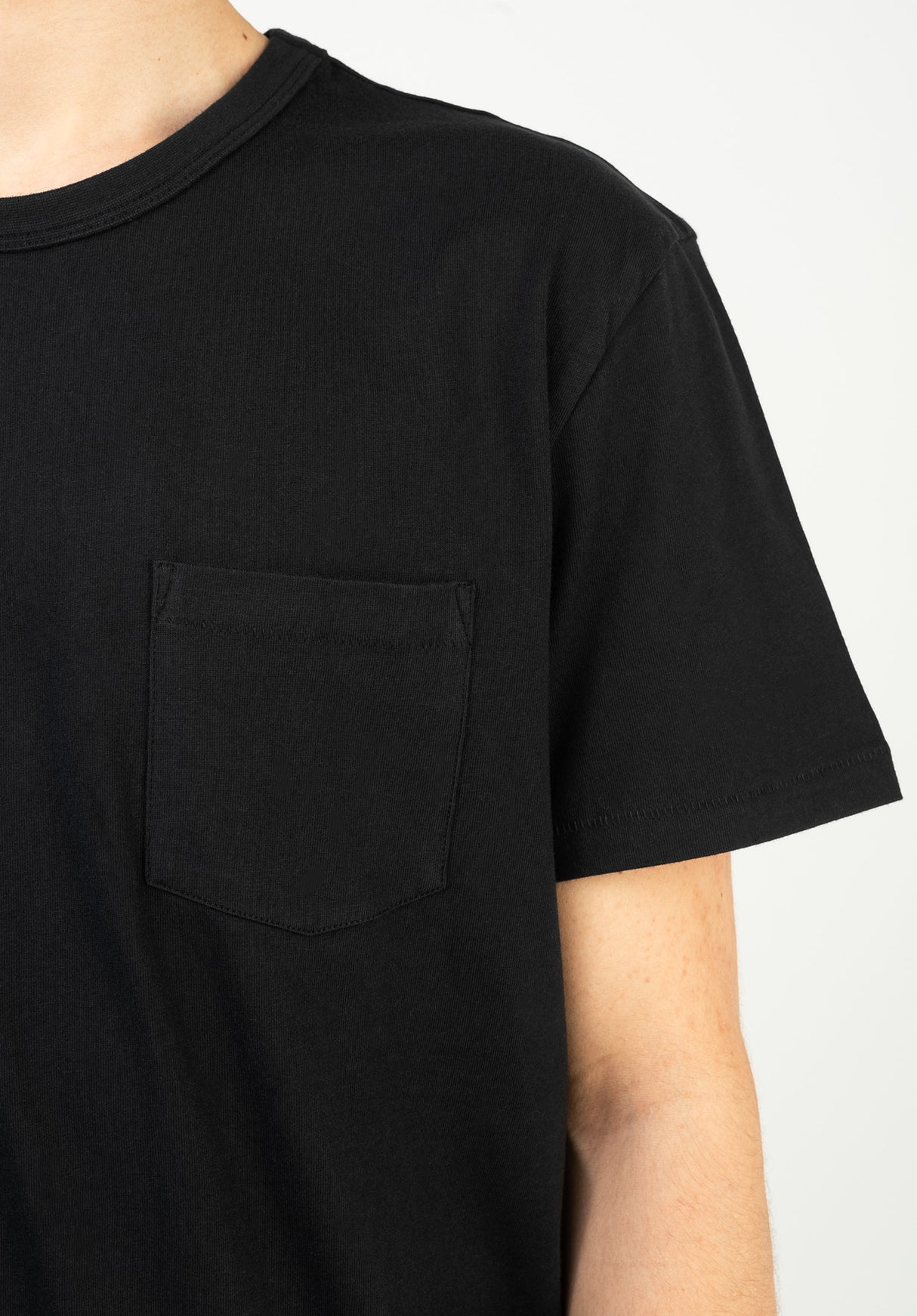 Jannik|1,80|L