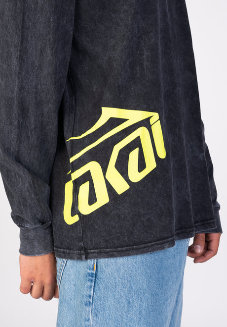 Jannik|1,80|L
