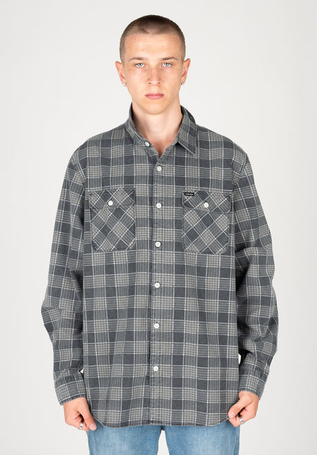 Wojtek|1.88|XL