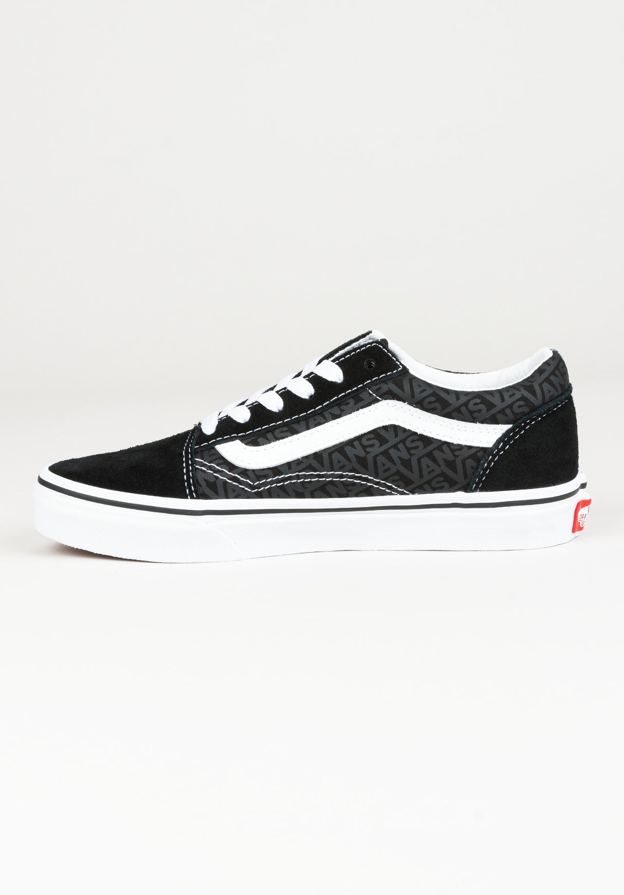 JN Old Skool logoblack-truewhite Oberansicht