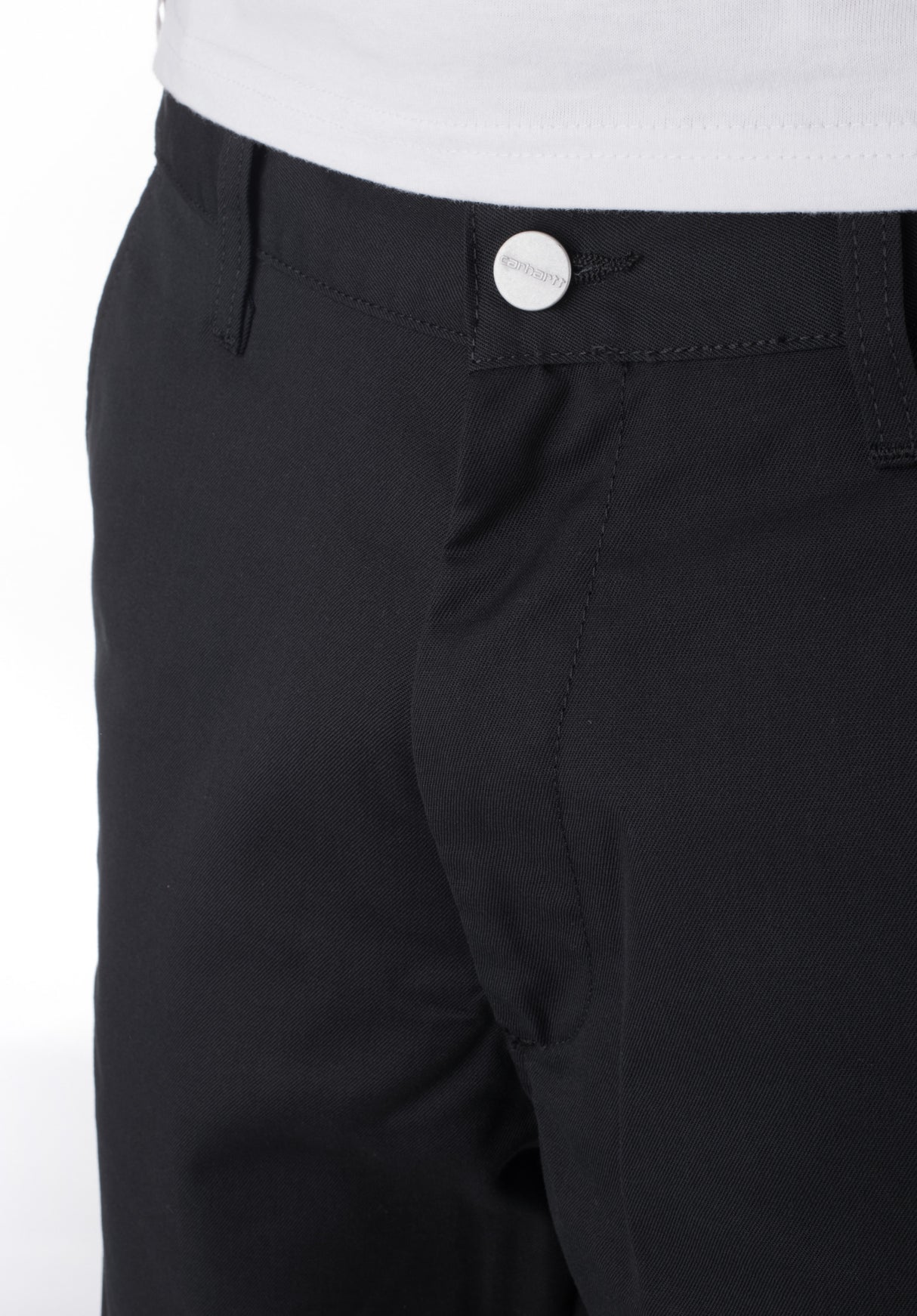 Presenter Short blackrinsed Close-Up1