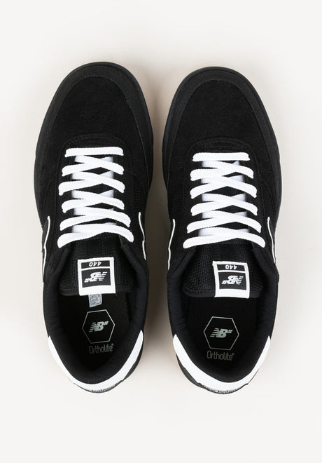 440 Low black Close-Up2