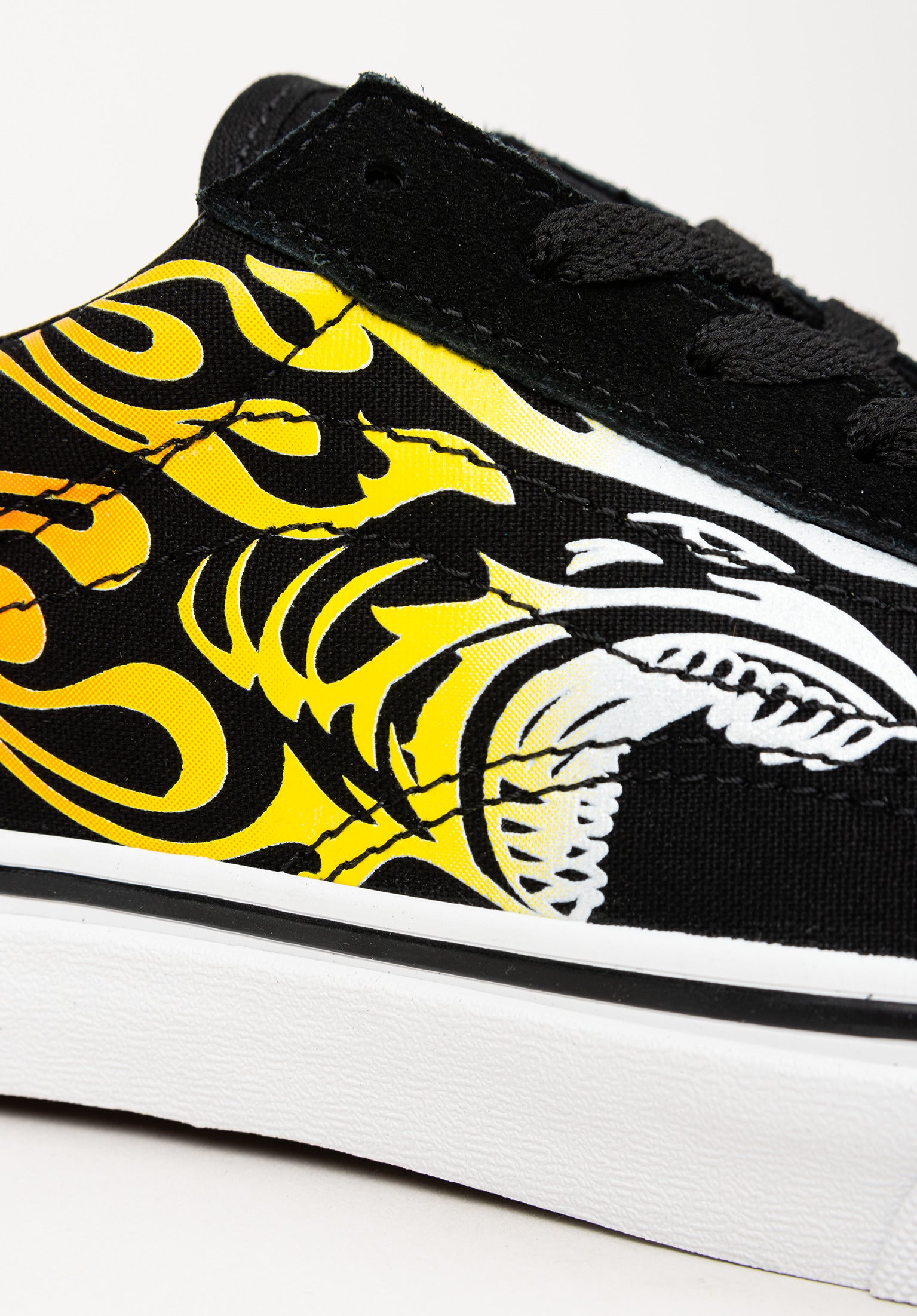 Vans old skool yellow flame sneaker top