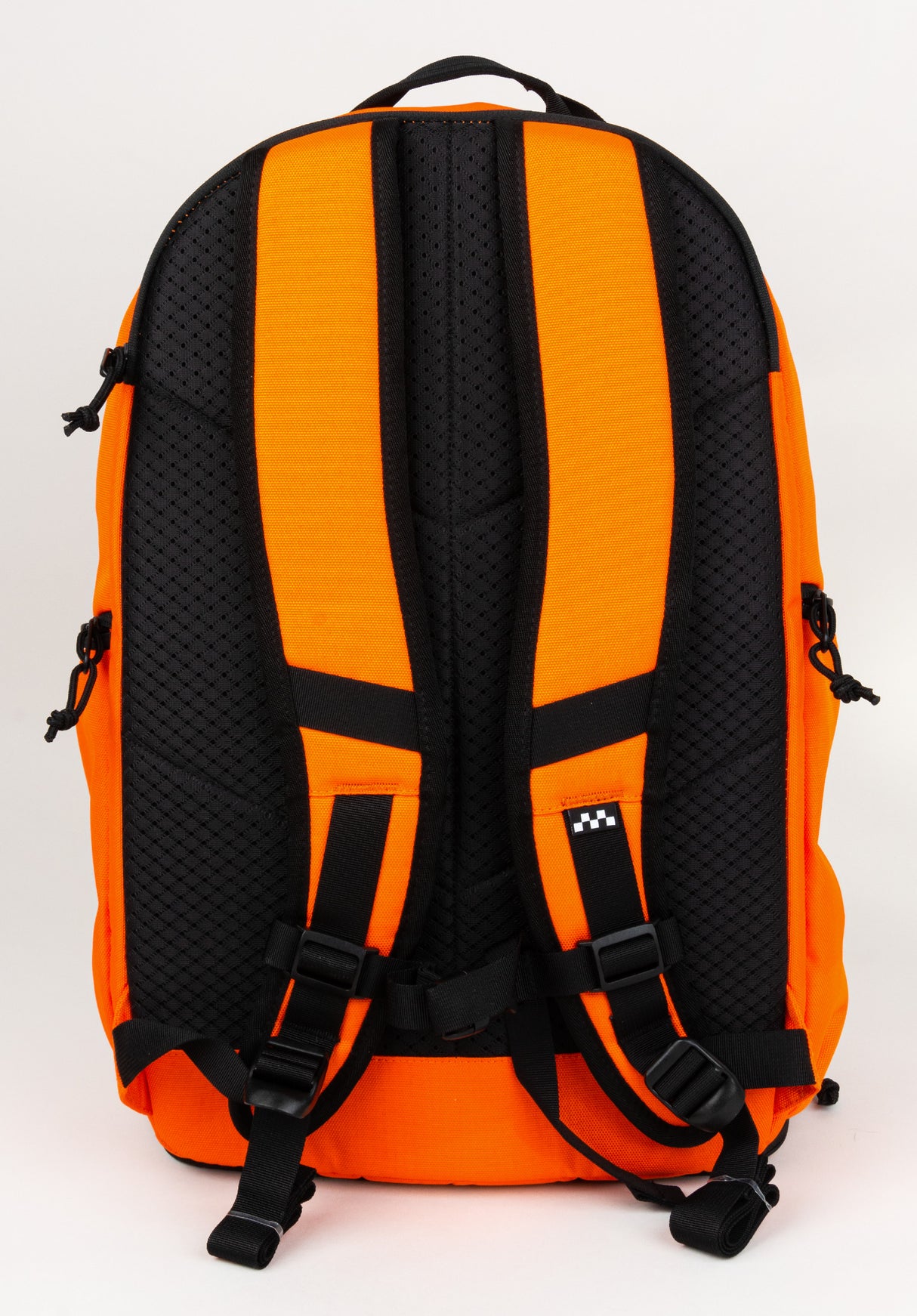DX Skatepack scarlet-ibis Close-Up1