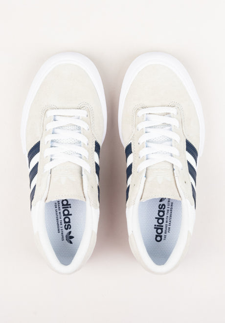 Matchbreak Super crystalwhite-conavy Close-Up2