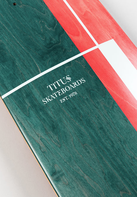 Split Veneer green-red Close-Up2