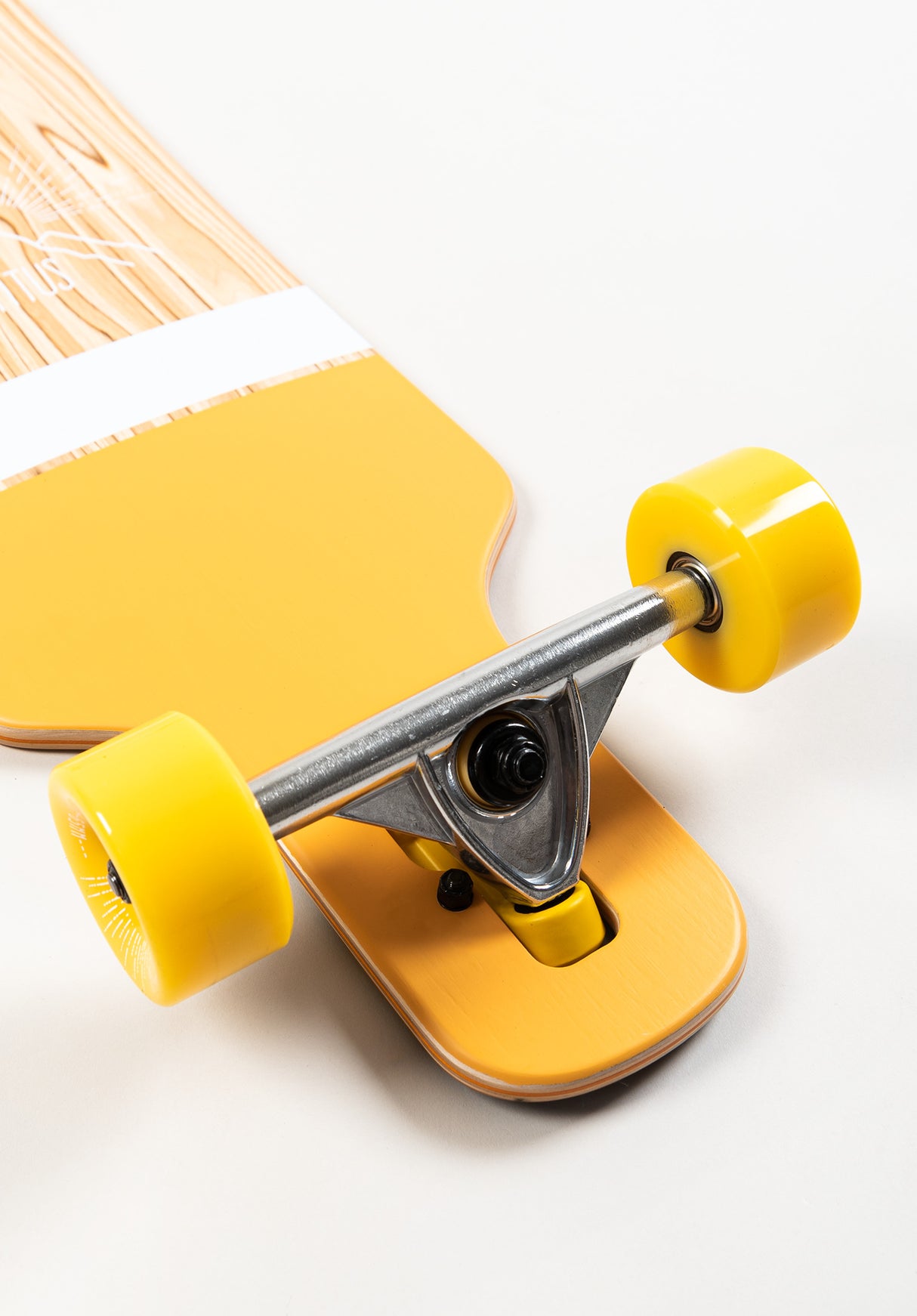 Mountain DT Kids natural-orange Close-Up2