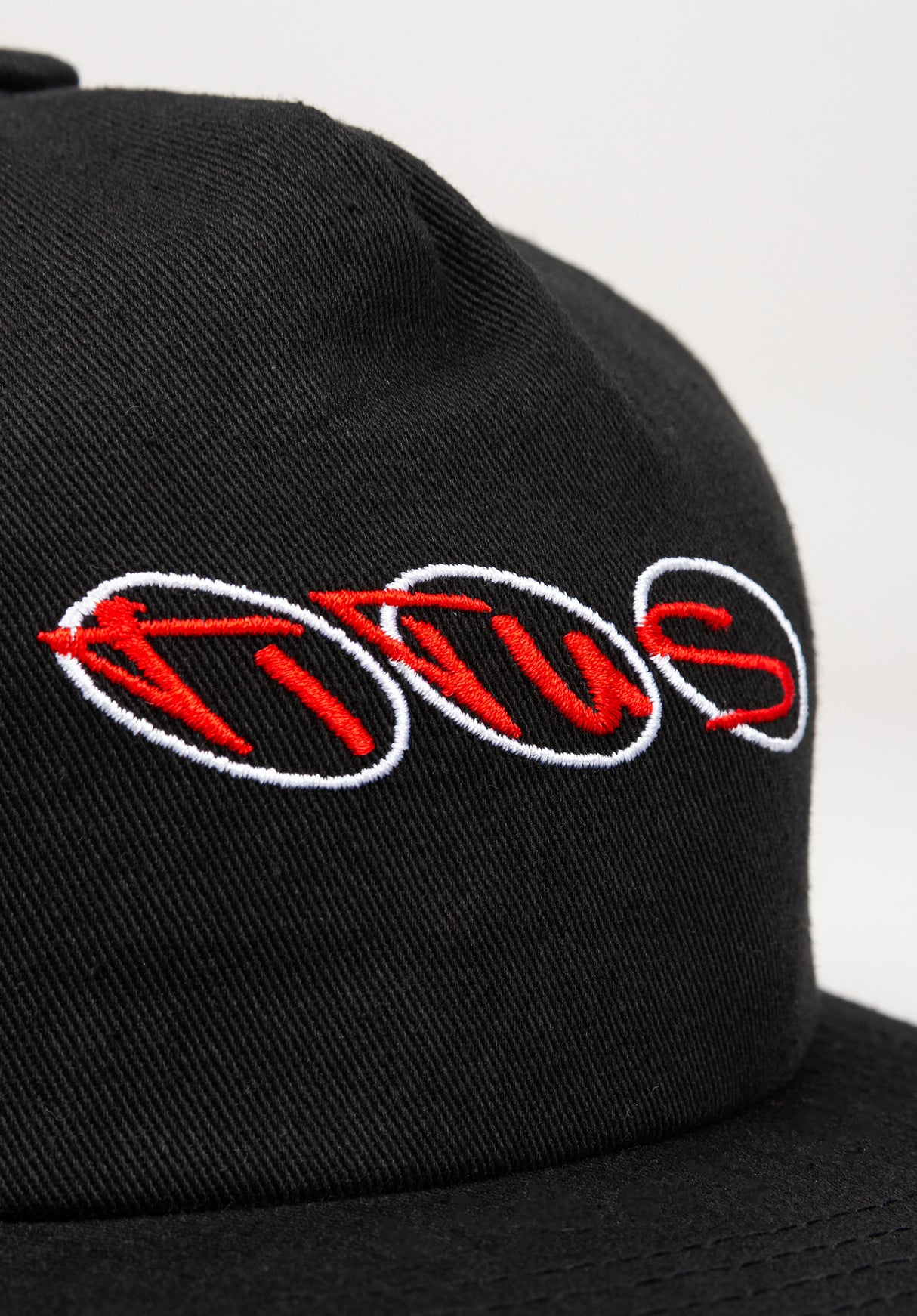 Lettering black Close-Up1