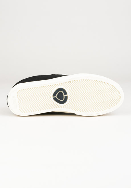 Buckler 99 black-offwhite Close-Up1