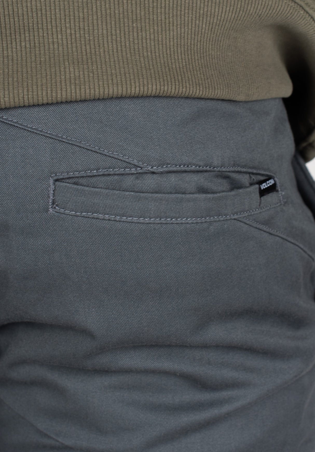 Frickin Modern Stret darkslate Close-Up2