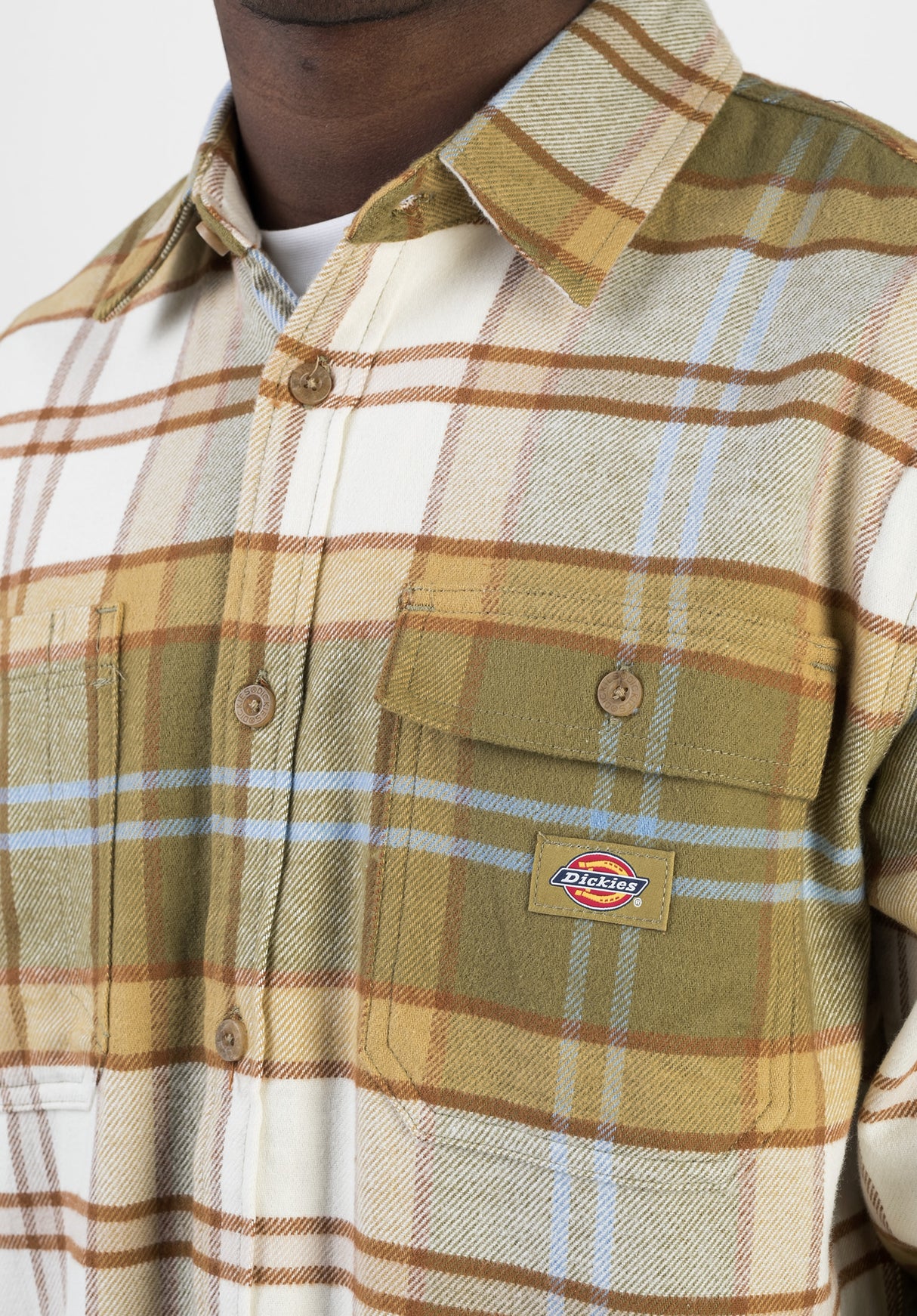 Noah|1,82|L