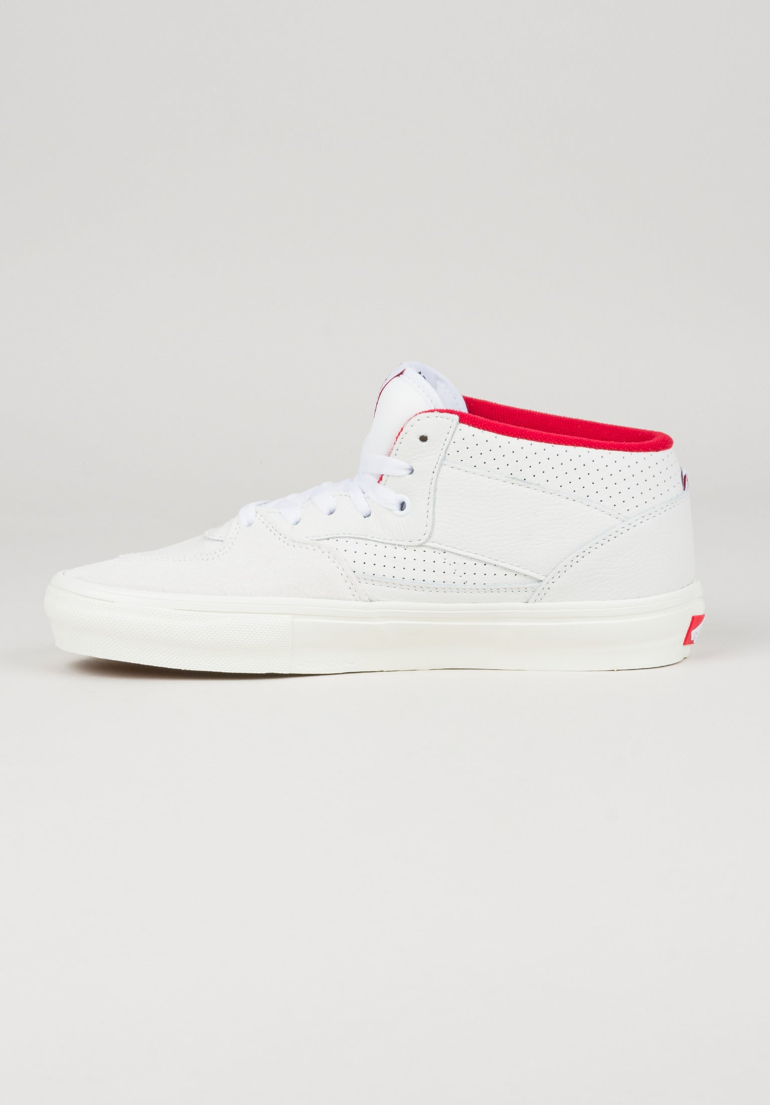 Vans podium slip on mid on sale
