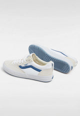 Skate Lizzie Low white-lightblue Closeup1